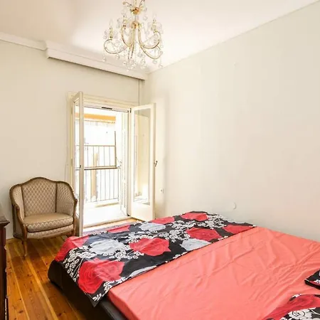 Apartment In The Heart Of